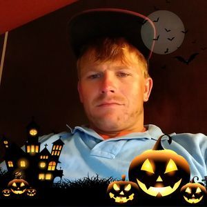 Meet your Posher, Chase